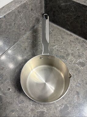 Brushed Stainless Steel Saucepan with Pour Spout - Silver 1 1/2 cup